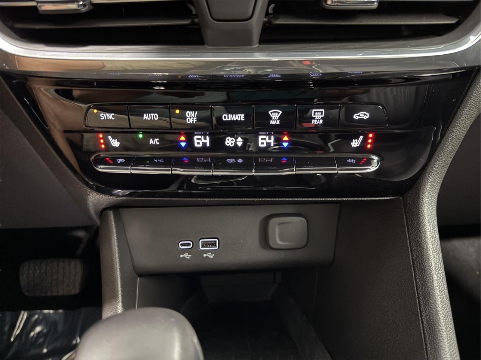2024 Buick Encore GX Avenir AWD