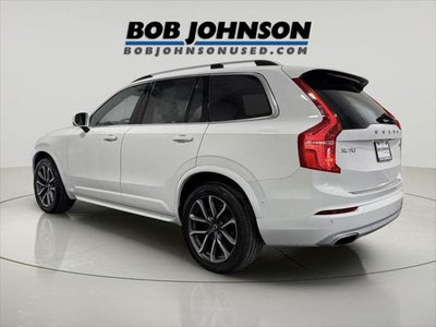 2018 Volvo XC90 T6 Momentum