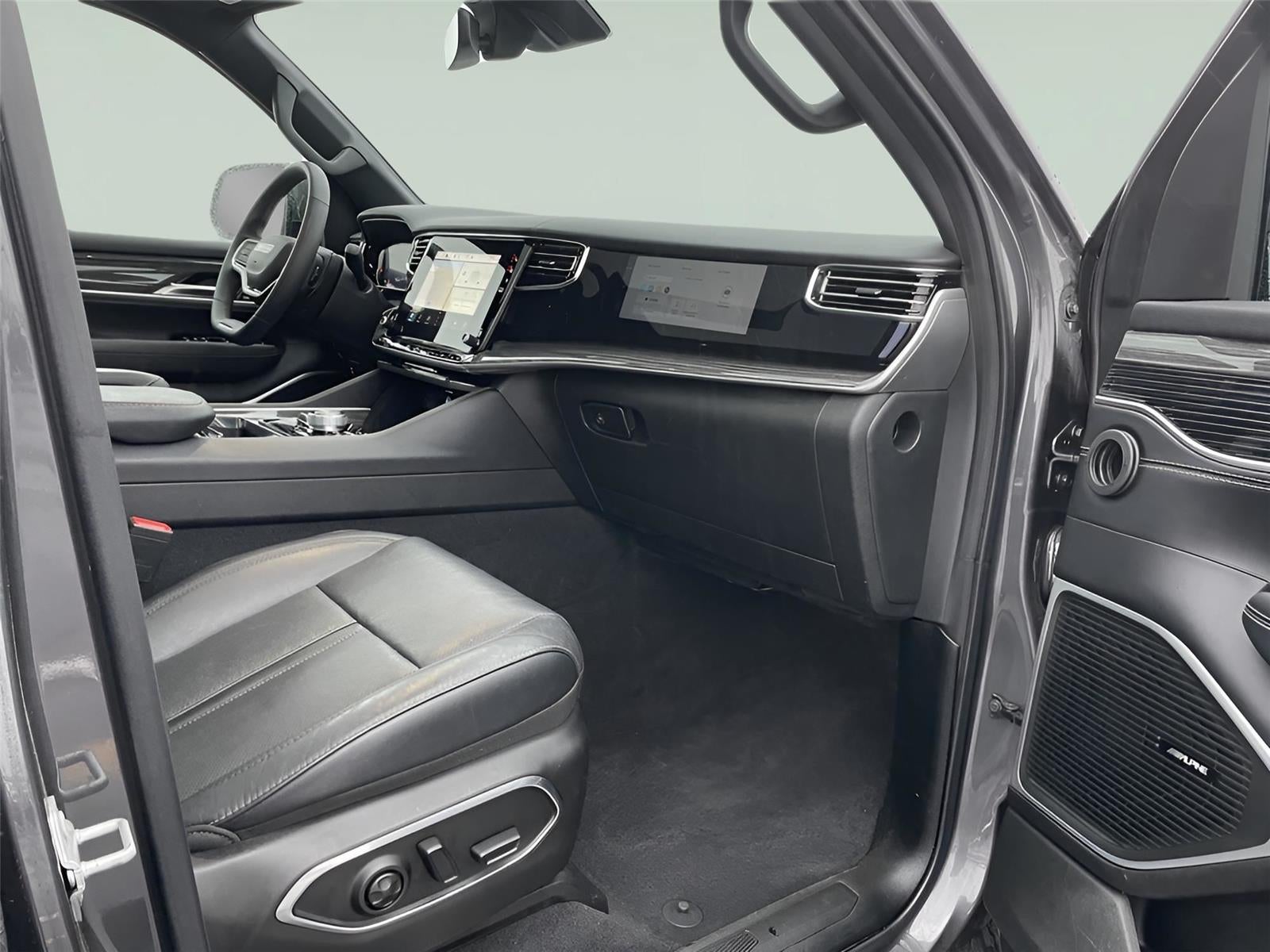 2022 Jeep Wagoneer Series II