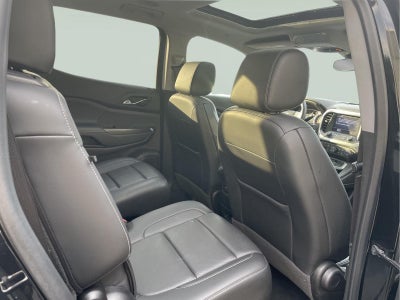 2022 GMC Acadia SLT
