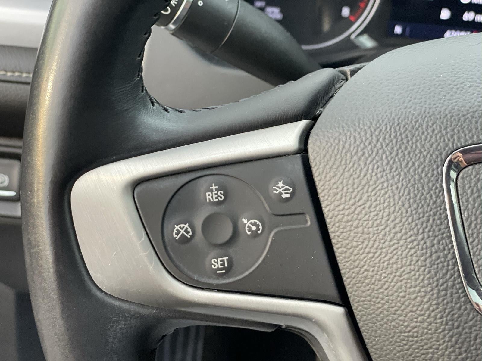 2022 GMC Acadia SLT