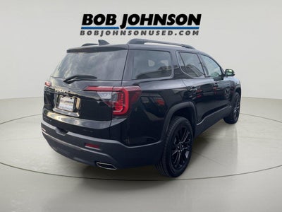 2022 GMC Acadia SLT