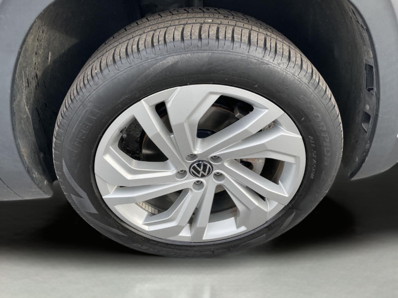 2022 Volkswagen Atlas 2.0T SE w/Technology