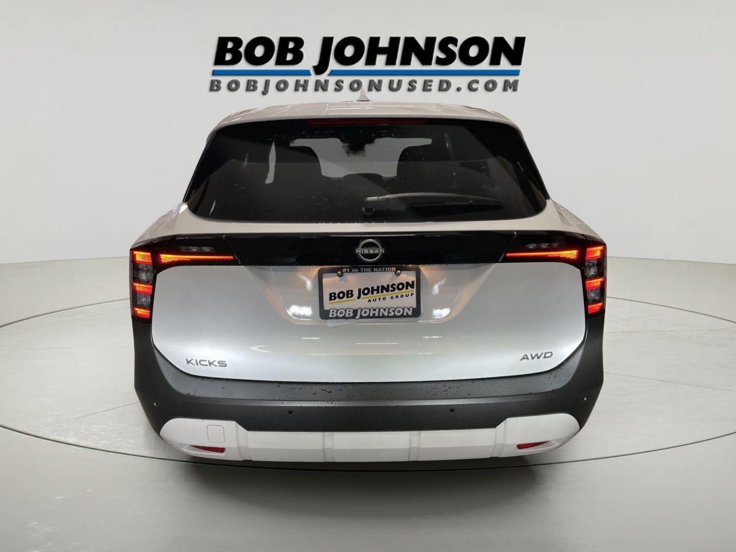 2025 Nissan Kicks SV