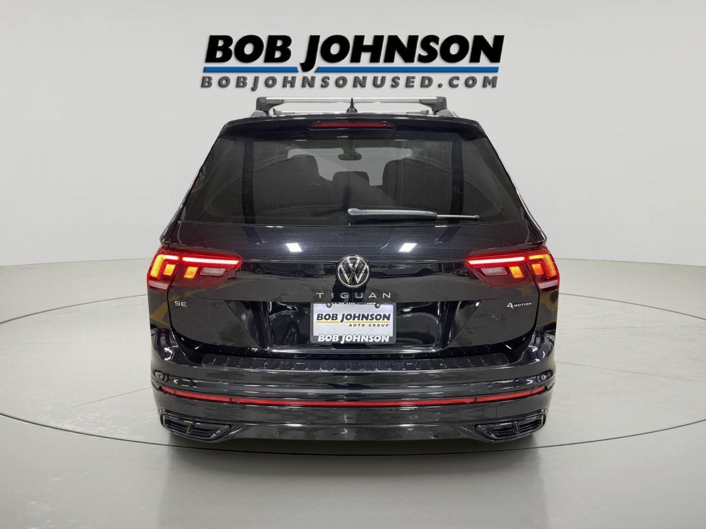 2023 Volkswagen Tiguan SE R-Line Black