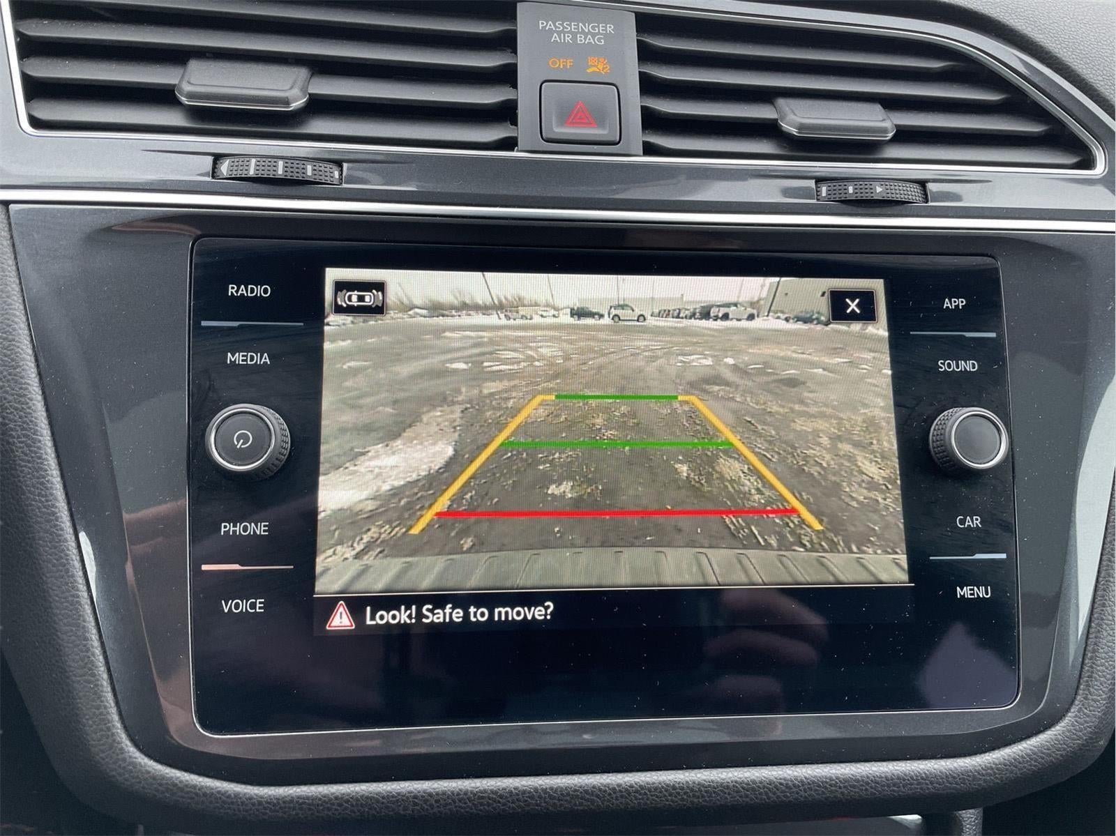 2023 Volkswagen Tiguan SE R-Line Black