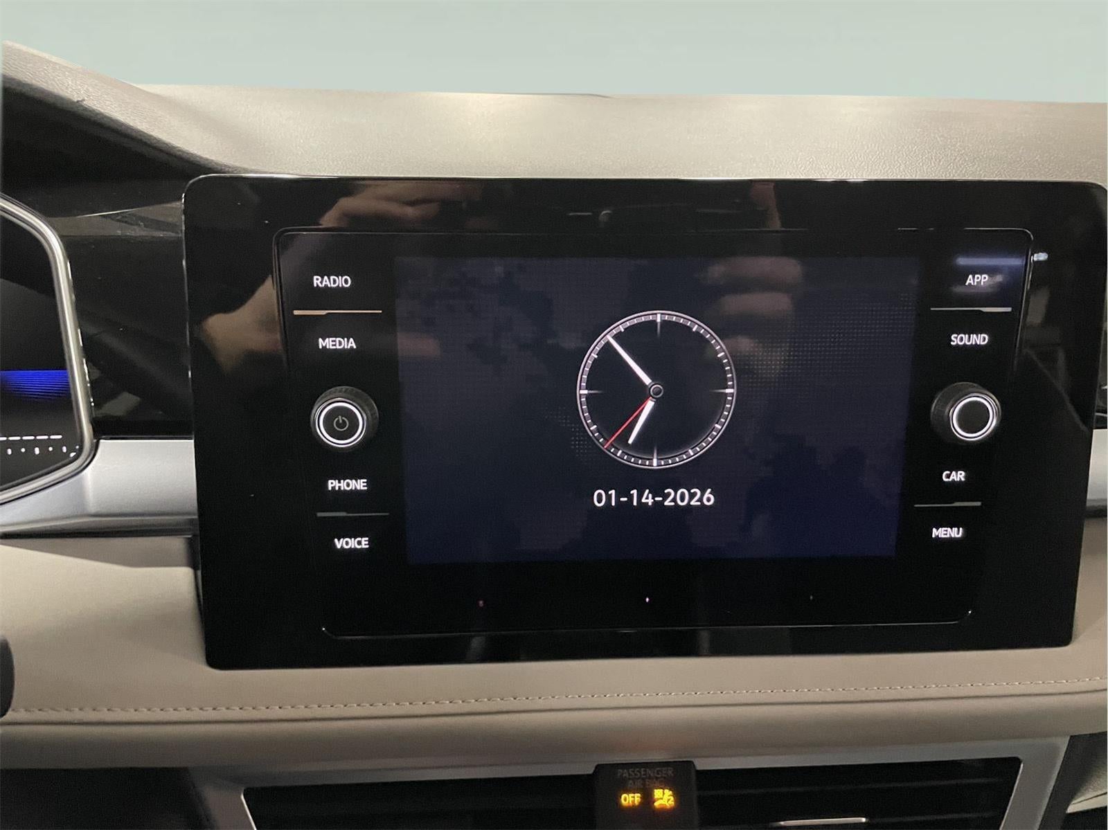 2025 Volkswagen Taos SE