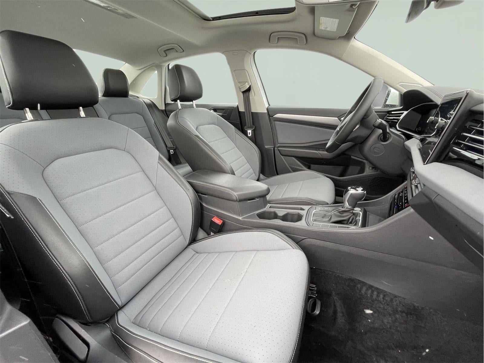 2025 Volkswagen Jetta SE