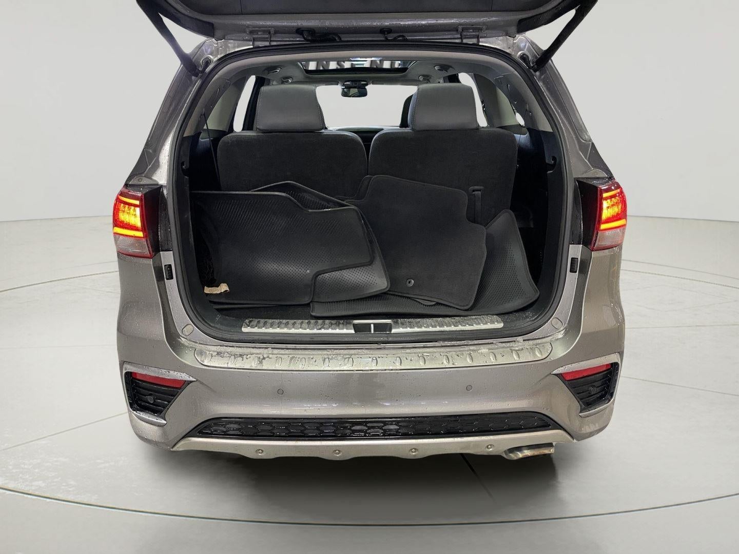 2019 Kia Sorento SX V6