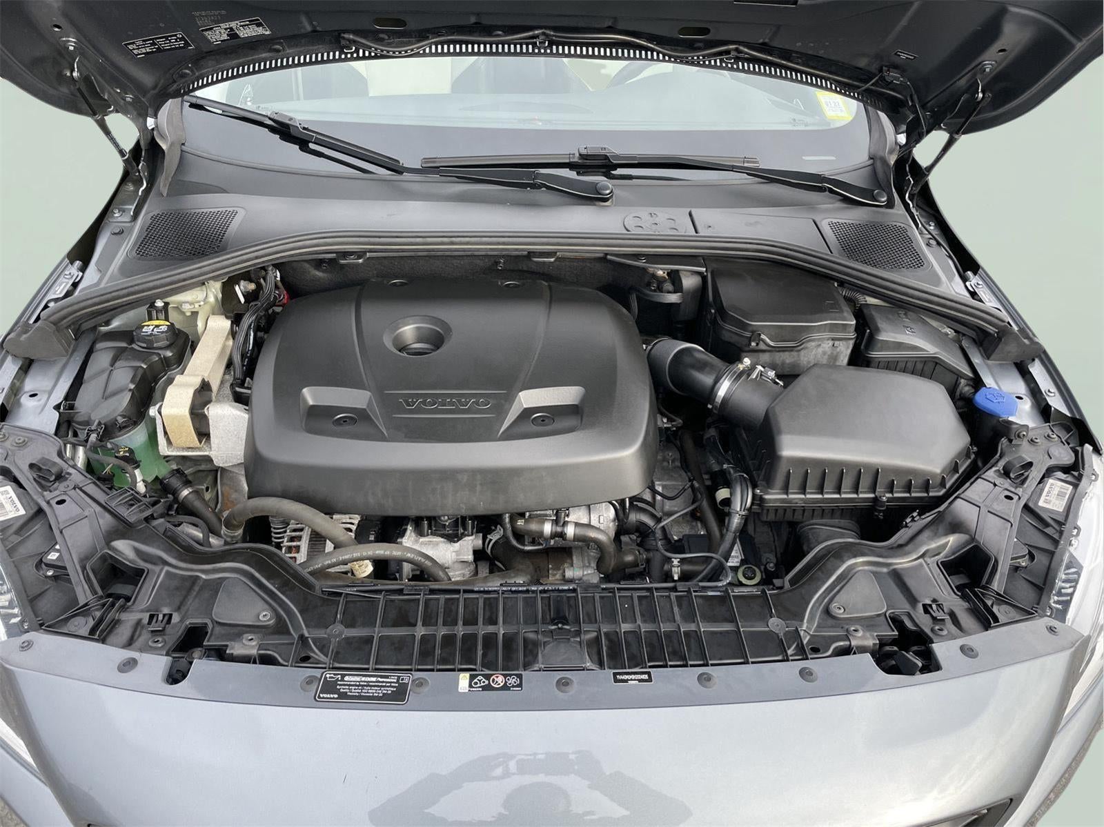 2017 Volvo S60 Cross Country SEDAN