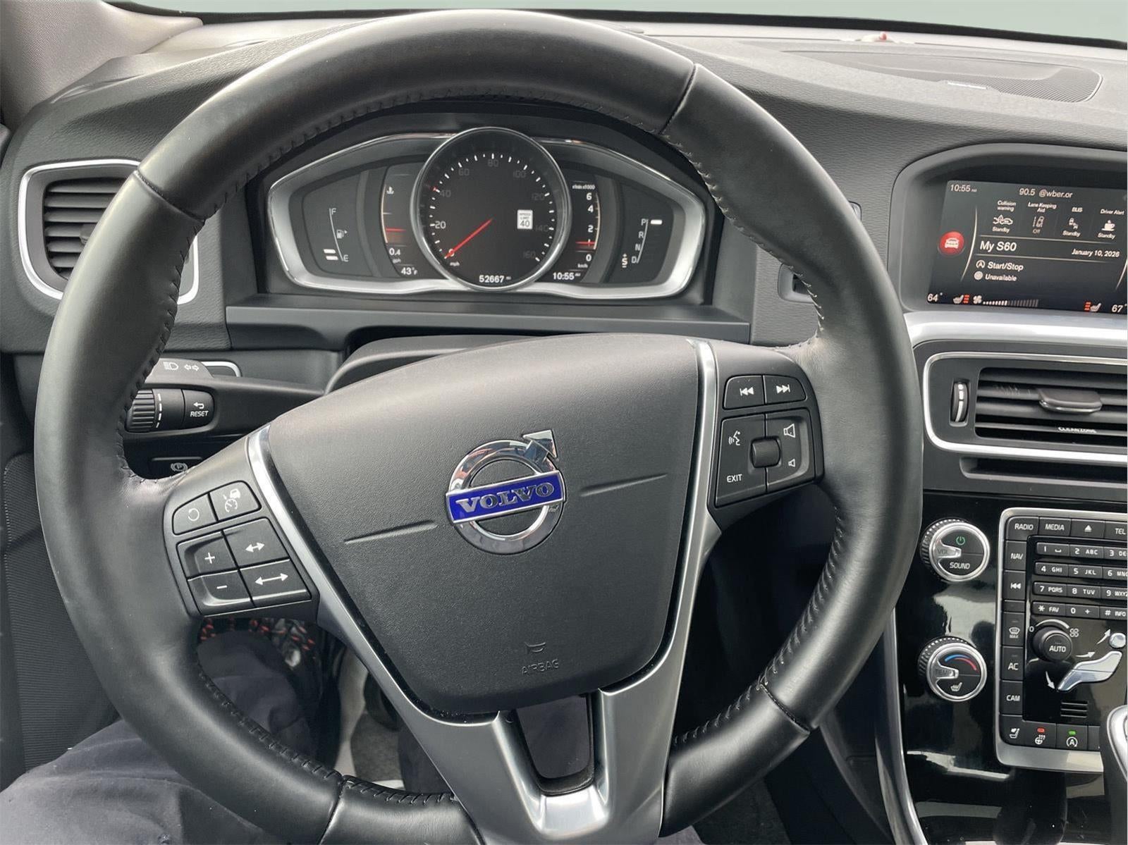 2017 Volvo S60 Cross Country SEDAN