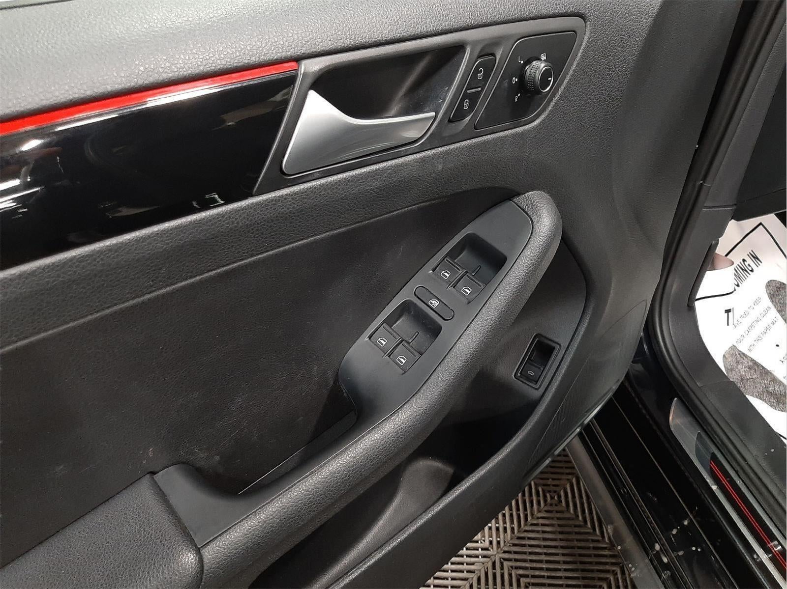 2018 Volkswagen Jetta 2.0T GLI